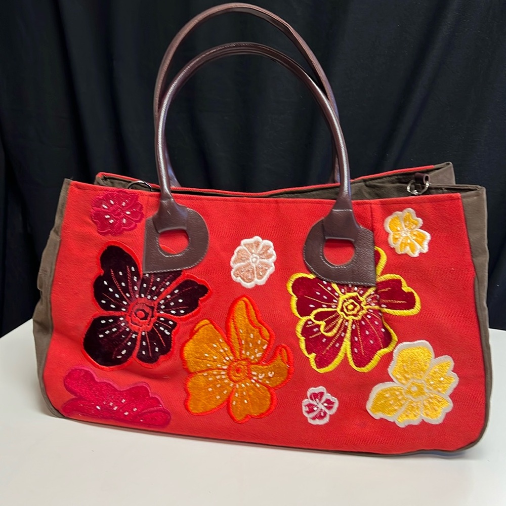 Mad Bags floral embroidered bag.